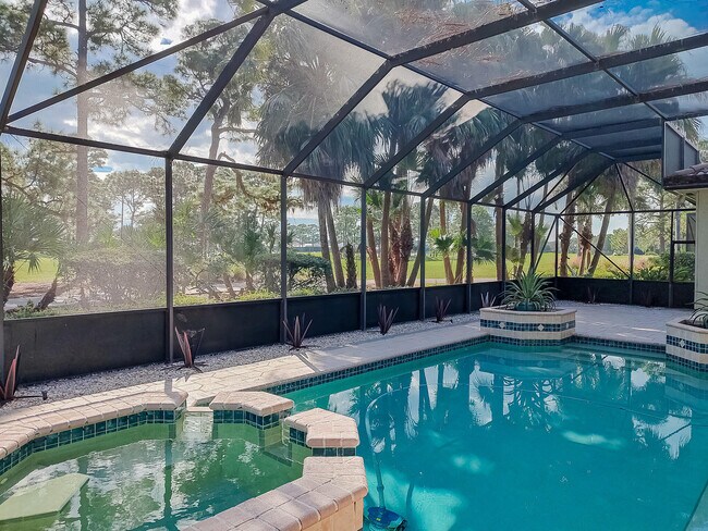Building Photo - 8060 Kiawah Trce
