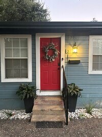 Building Photo - 5901 Worth St