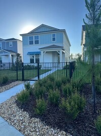 Building Photo - 236 Hawthorn Pk Cir
