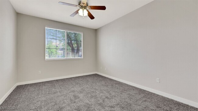 Building Photo - 2325 Windmill Pkwy
