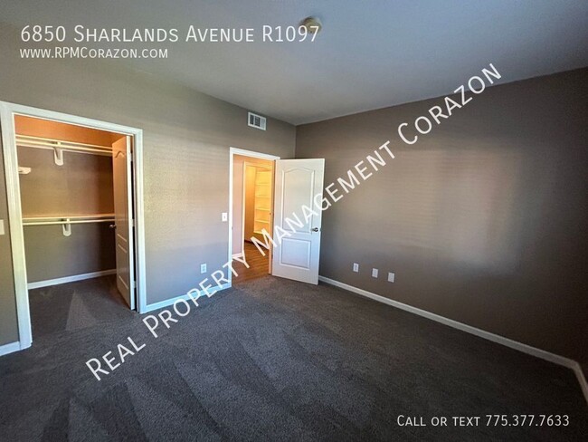 Building Photo - 2 Bed, 2 Full Bath Downstairs Condo For Re...