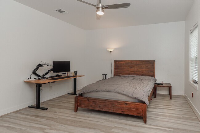 Building Photo - 154 Kendrick Pines Blvd