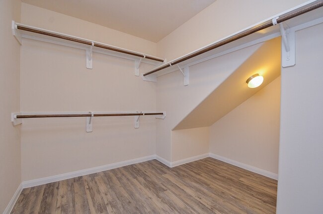 Building Photo - 24226 Ravenna Oaks Ct