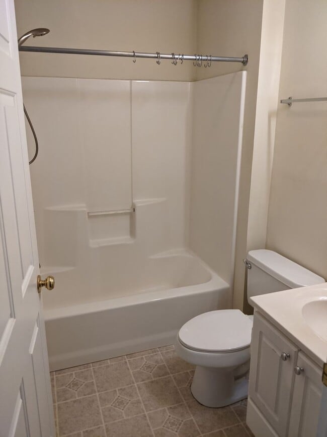 Building Photo - sumfi141