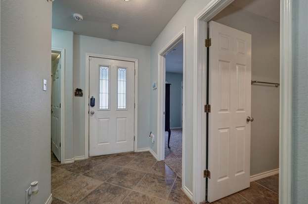 Building Photo - 14905 Dasmarinas Dr