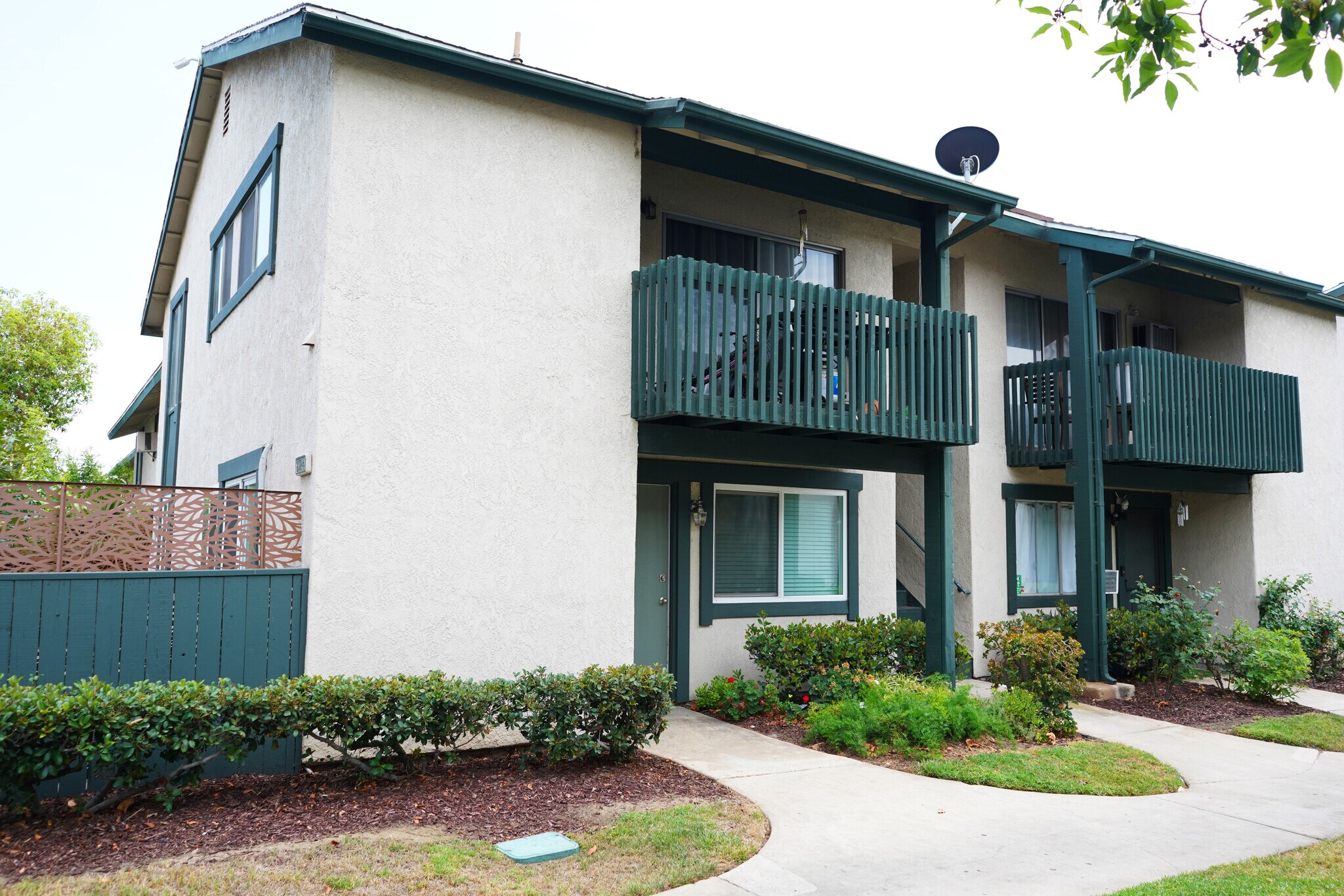 Building Photo - 23214 Orange Ave