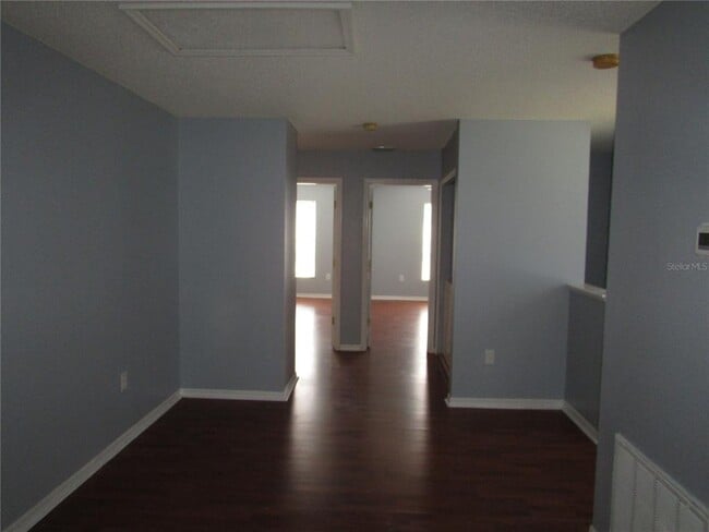 Building Photo - 8532 Edgewater Pl Blvd