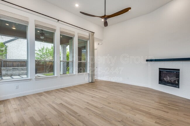 Building Photo - 3213 Alexandra Ln