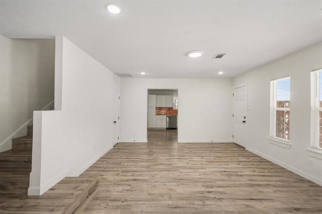 Building Photo - 5318 Trentman St