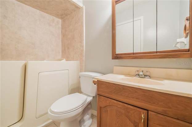 Building Photo - 2904 Sabal Palm Dr