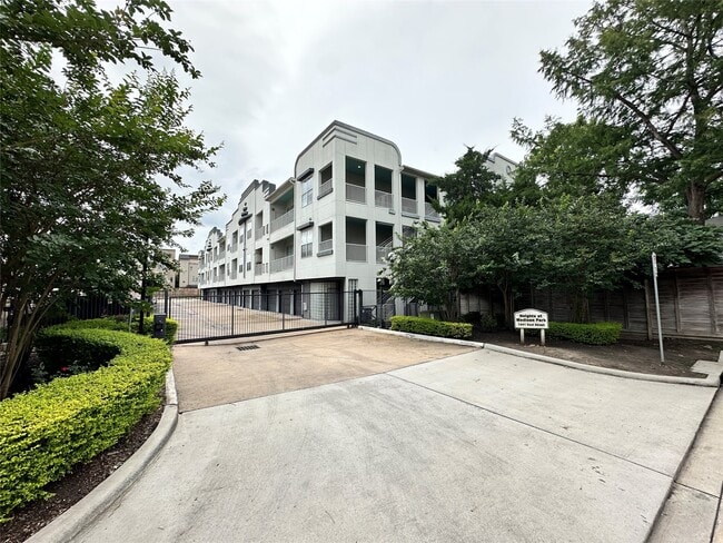 Building Photo - 1441 East St