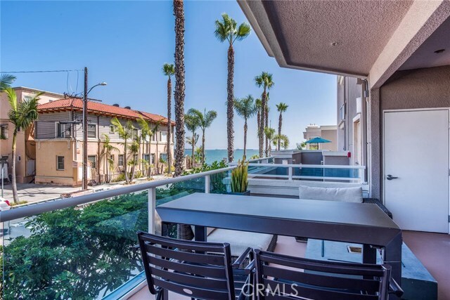 Building Photo - 1500 E Ocean Blvd