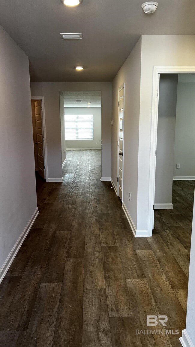 Building Photo - 11186 Elemis Dr