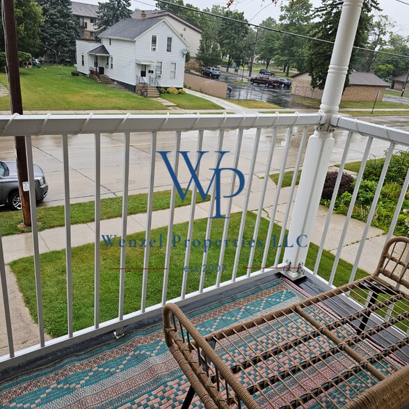 Balcony - 1215 Marshall St