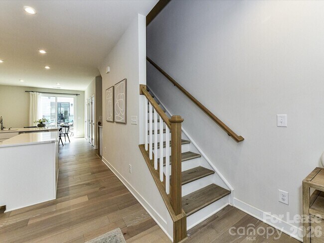 Building Photo - 408 Tristram Ln