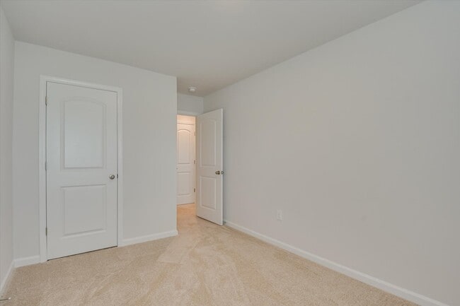 Building Photo - 4315 Newland St