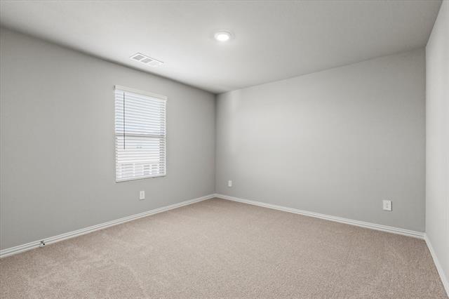 Building Photo - 3935 Worth Dr