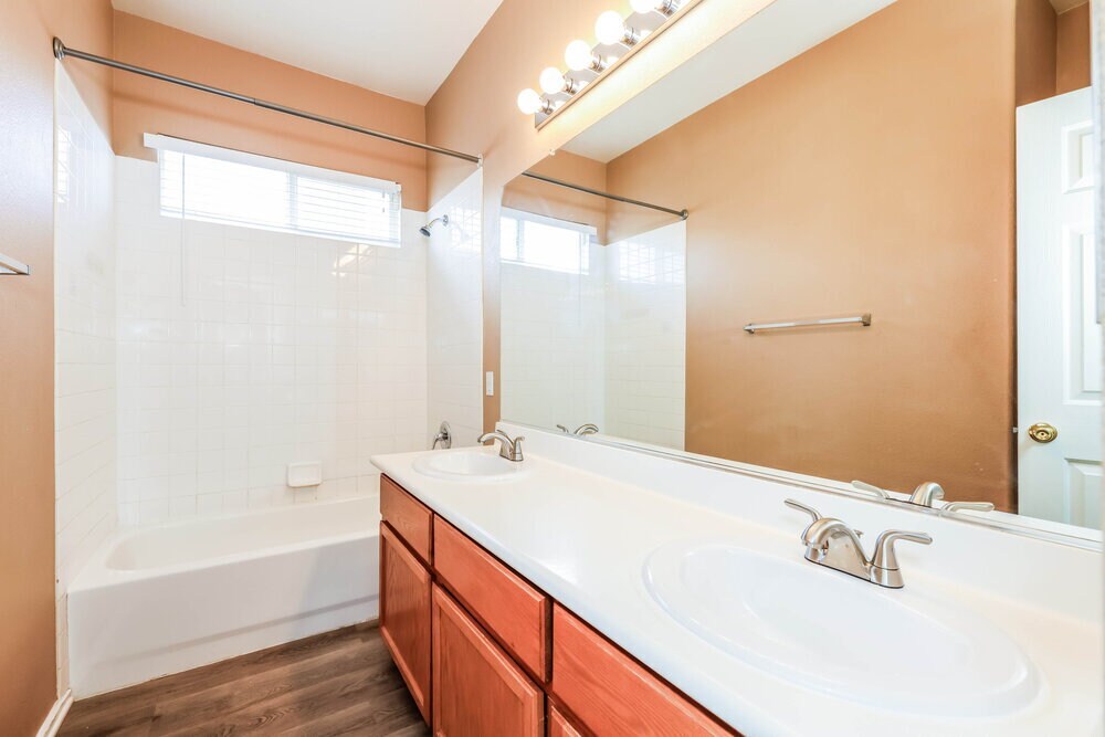 Building Photo - 5136 Marsh Butte St