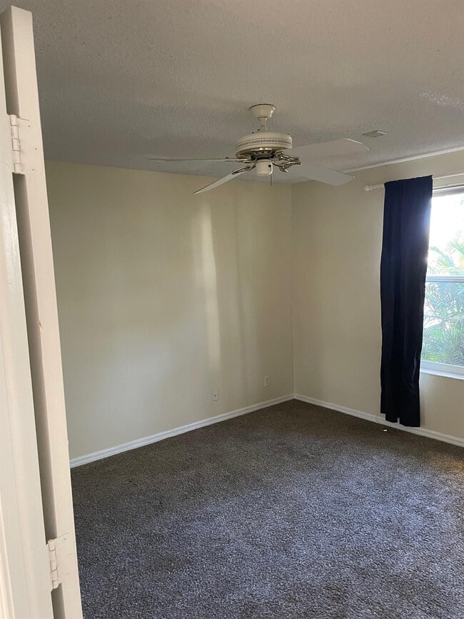 Building Photo - 1030 Pine Branch Dr