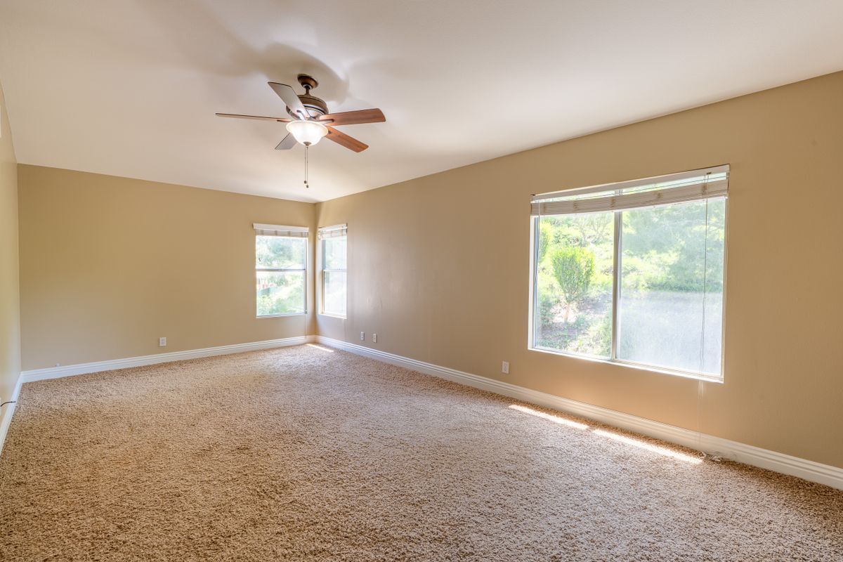 Building Photo - 8704 E Wiley Way