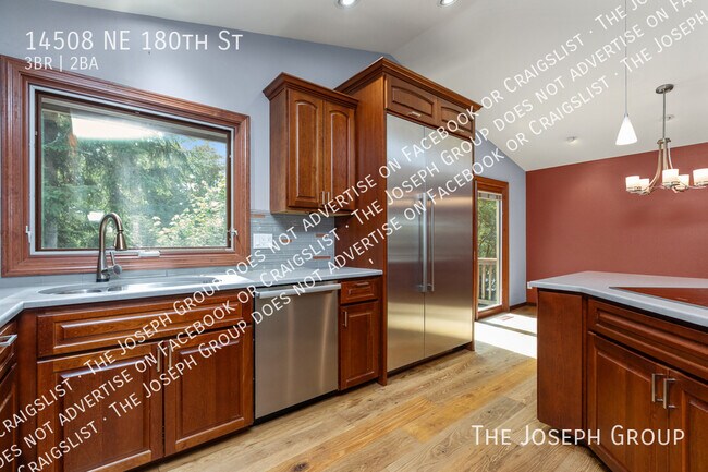 Building Photo - 14508 NE 180th St