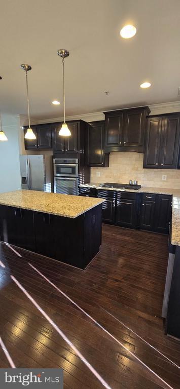 Building Photo - 14067 Marketcenter Dr