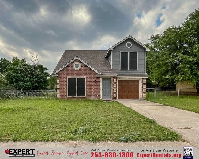 Building Photo - 2307 Lazy Ridge Dr