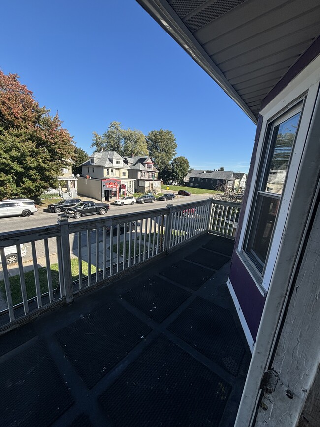 Balcony - 2289 Seneca St