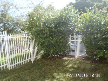 Primary Photo - 1701 N Treasure Dr