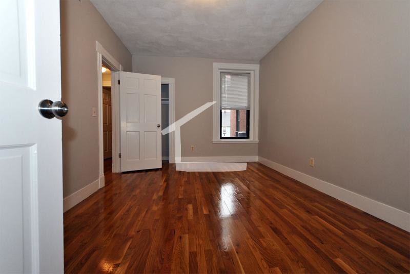 Building Photo - 308 Washington St