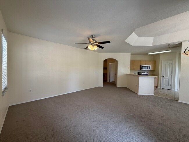 Building Photo - 1106 Belmont Pl