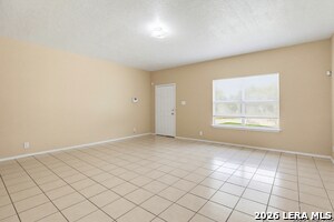 Building Photo - 6342 Queens Castle Dr