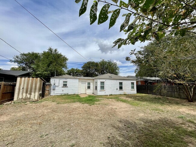 Building Photo - 4205 41st St