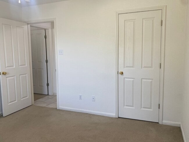 Building Photo - 2 BEDROOM, BELTON ISD