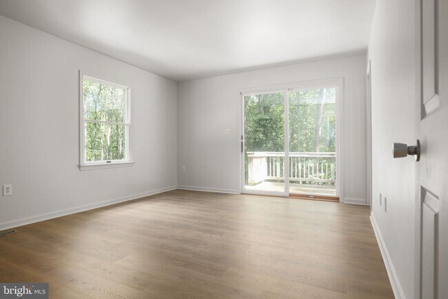 Building Photo - 6065 Eagles Nest Ln