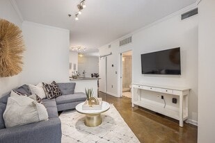 Building Photo - 1803 Broadway