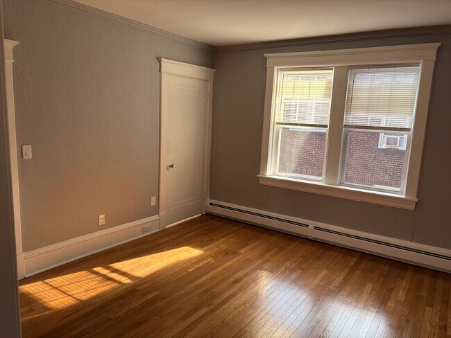 Building Photo - BLACKSTONE BLVD ASSOCIATES (20)