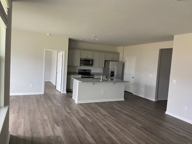 Building Photo - Welcome to your dream home in the heart of...