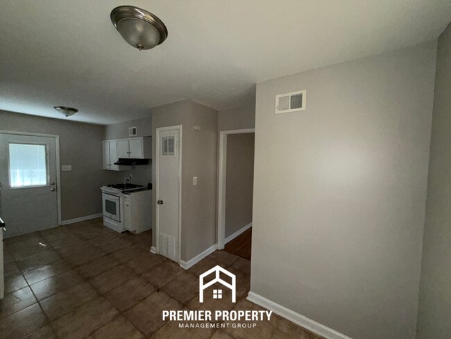 Building Photo - Charming 3BR Colonial Acres Cottage | Hardwood Floors, Detached Garage & Large Yard