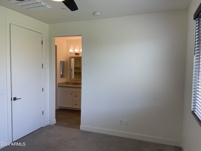 Building Photo - 4444 N 25th St