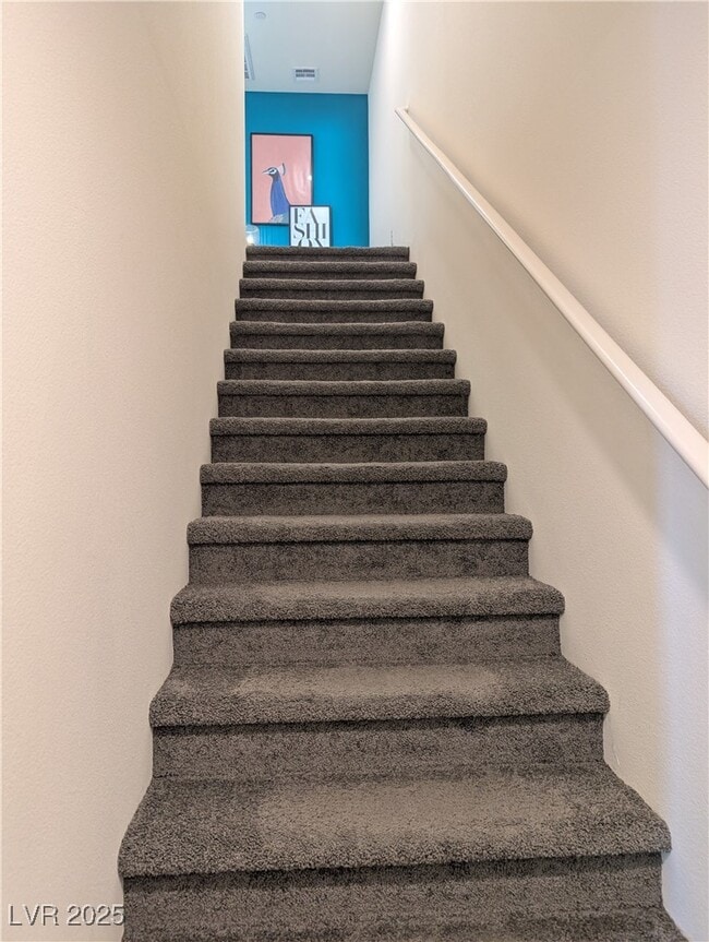 Building Photo - 9428 Emerald Mesa St