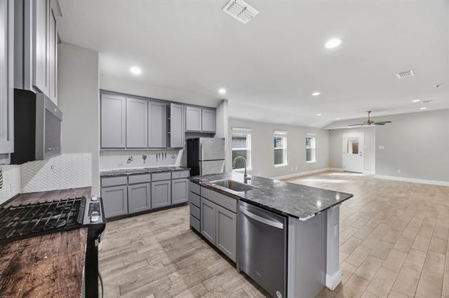 Building Photo - 2008 Apalis Dr