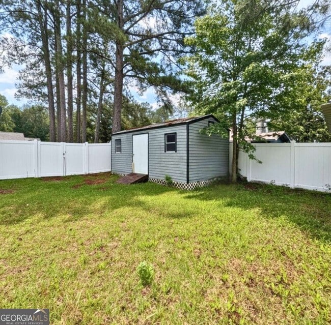 Building Photo - 204 Merriwood Cir