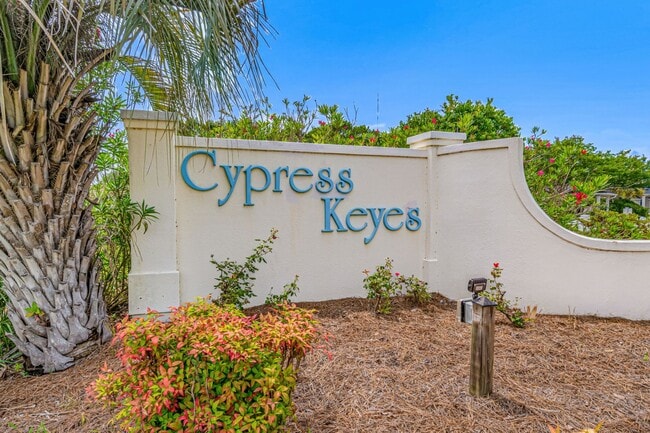 Building Photo - Live the Coastal Lifestyle in This Cypress Keys Beauty!