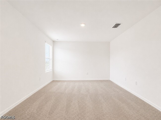 Building Photo - 11827 Cloverly Ln