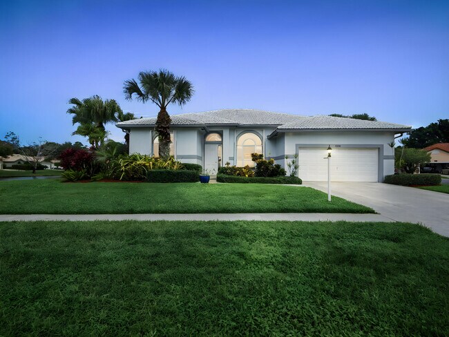 Building Photo - 9070 Cypress Hollow Dr