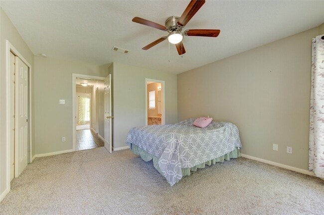 Building Photo - 7302 Greenwood Point Dr