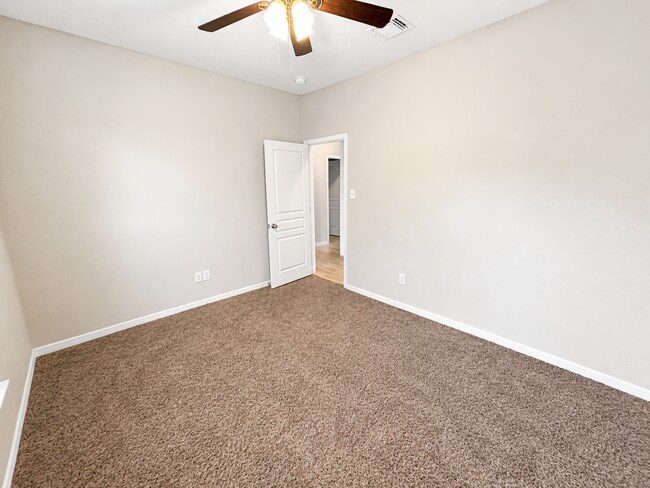 Building Photo - AVAILABLE NOW; APPLY TODAY ON OUR WEBSITE!!!