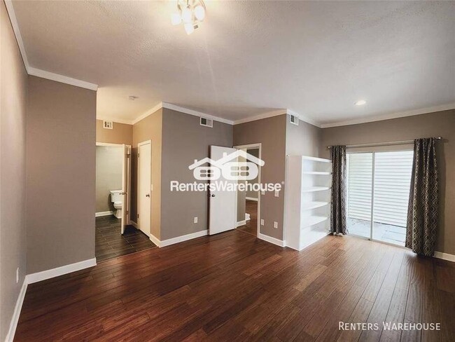 Building Photo - NEW Fully Renovated/ UPGRADED condo. 1 Bed...