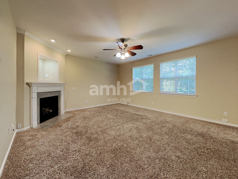 Building Photo - 2905 Meherrin Ct